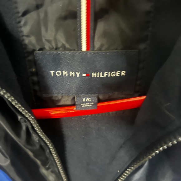TOMMY HILFIGER FLEECE LINED WINDBREAKER! - Picture 4 of 4